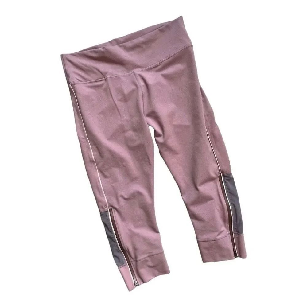 Womens Fabletics x Demi Lovato Shana High Waisted Capri Pants - Sz XL